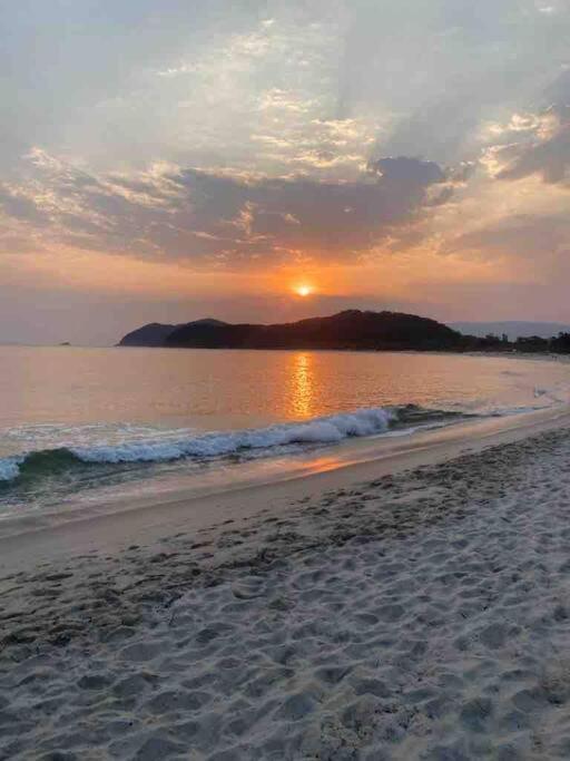 Novo-Refugio Do Arquiteto - Casa Coqueiro, 4 Minutos Caminhando Ate A Praia Sao Sebastiao  Bagian luar foto